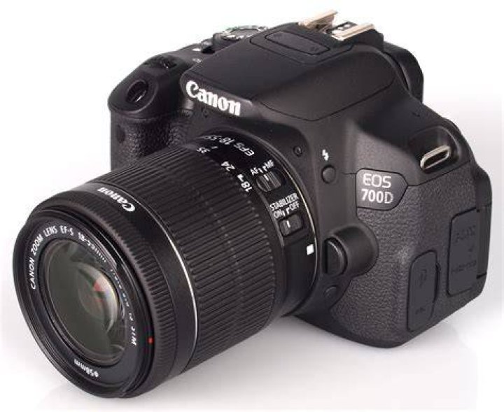canon eos 700d