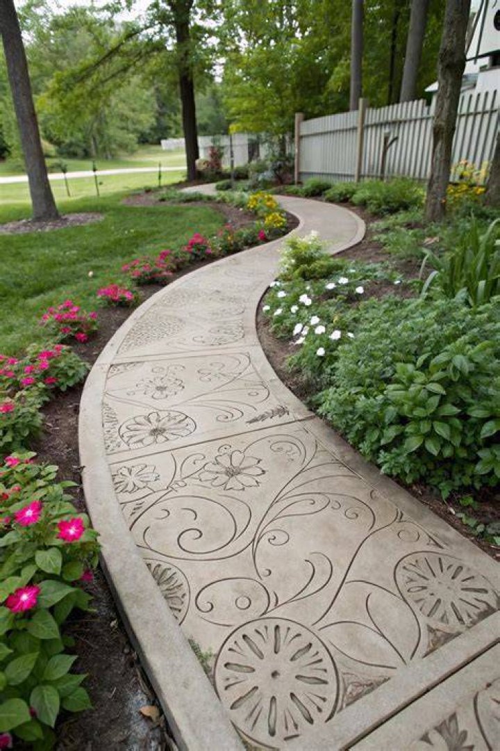 concrete walkway ideas