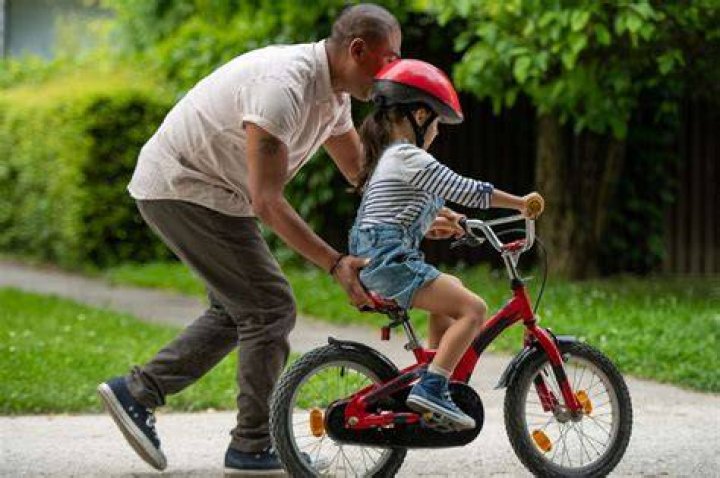 Teach to ride a bike