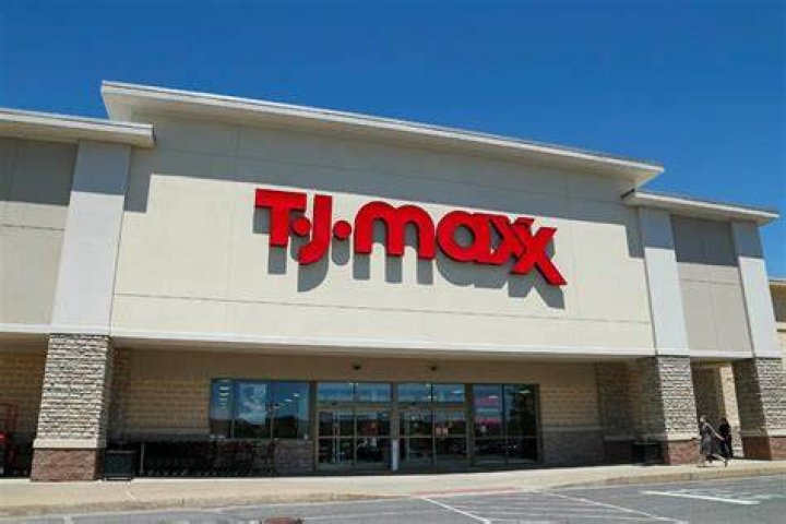 TJ Maxx Hours