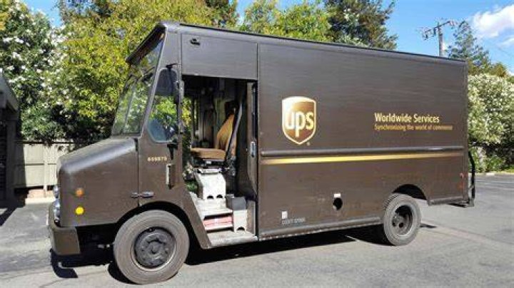 ups truck for sale